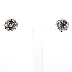 01STUD-0874